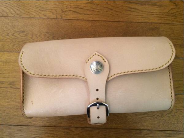 ☆レザーツールバッグ☆ハンドメイド☆コンチョ☆お洒落☆