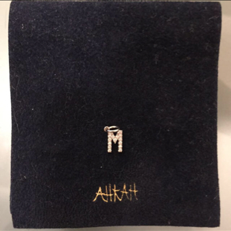 ahkah チャーム M 表参道店購入 正規品