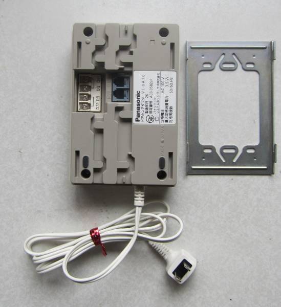 Panasonic　ドアホーンアダプター　VE-DA10