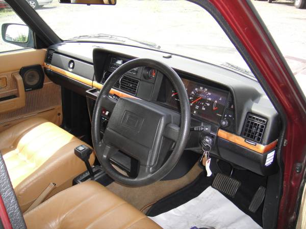 超希少！！！ボルボ２４０純正ウッドパネル（モール）／ラスト１