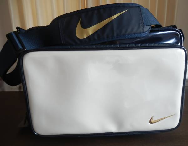ナイキBZ9484エナメルバッグ野球 ダイヤモンド エッジLサイズ