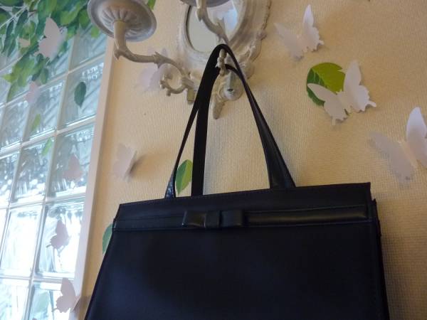 お受験自立濃紺バッグ伊勢丹ミスjネイビーサブバッグトート ナイロン 売買されたオークション情報 Yahooの商品情報をアーカイブ公開 オークファン Aucfan Com