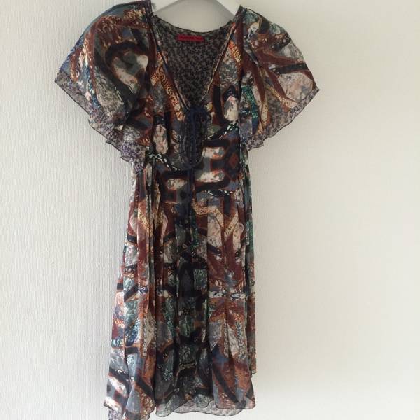 VIVIENNE TAMヴィヴィアンタム プリントワンピース【状態良好】