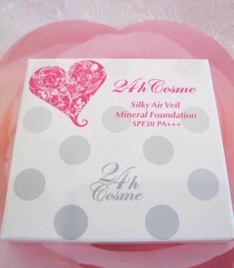 24h コスメ シルキーエアヴェールミネラルファンデ ーション 01