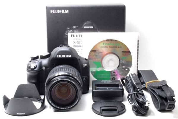 ★新品同様★FUJIFILM フジフィルム X-S1 デジカメ 付属品充実