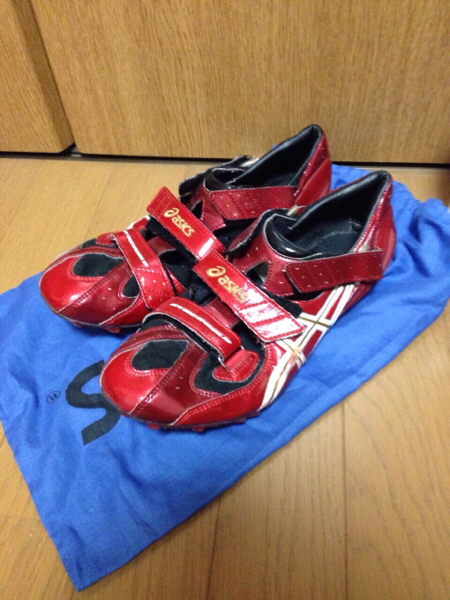 陸上スパイク サイバーゴールド2 短距離 ピン付き26 5cm 26 5cm 売買されたオークション情報 Yahooの商品情報をアーカイブ公開 オークファン Aucfan Com