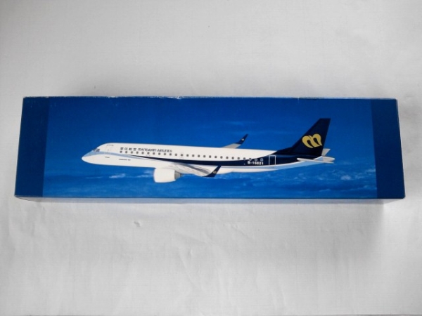 1/100 マンダリン航空 エンブラエル190 エバーライズ 華信航空