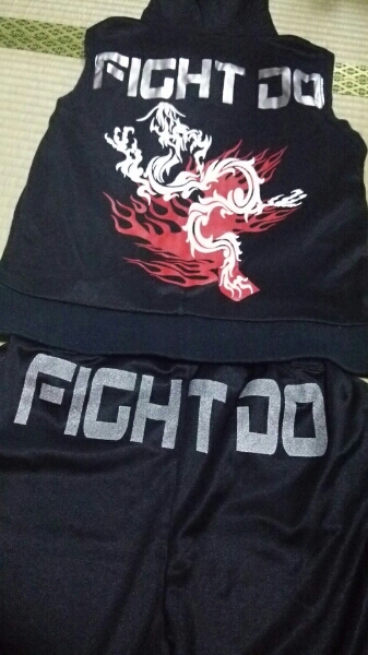 ネット割引品 【RADICAL FITNESS】FIGHT DOウェア上下セット 【公式通販】