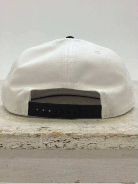 CHANEL NIKE シャネル ナイキ キャップ 白 Supreme シャツ(ワッチ