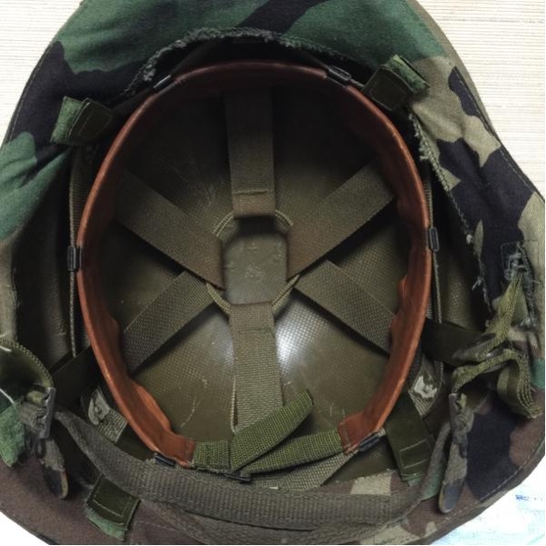ミリタリー 米軍放出品 PASGT ヘルメット Lサイズ カバー2個付属 米軍放