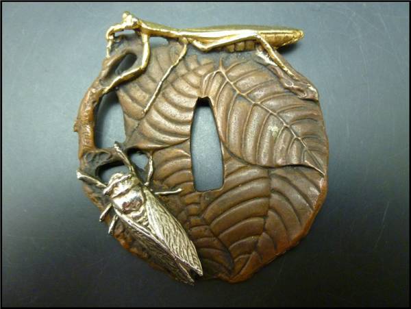 『風華堂』8A054 金銀鍍 金蝉食葉 紫銅 刀鍔 武具 刀装具