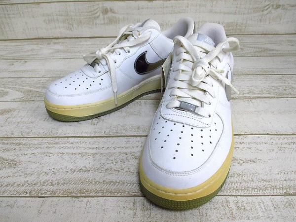 未使用 ナイキ 訳あり エアーフォース 1 07 PLAYERS スニーカー