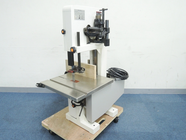 中古 RYOBI 小型軽量タイプ バンドソー BS-51N 直 N1488839