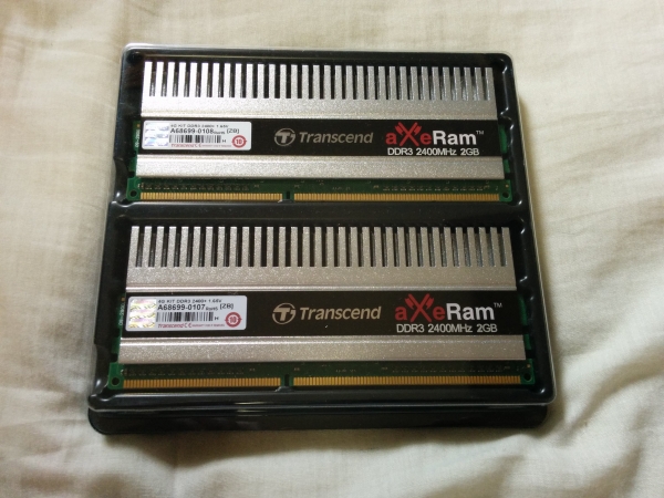 M034 トランセンドTX2400KLU-4GK/DDR3 PC3-19200 2GX2枚4GB