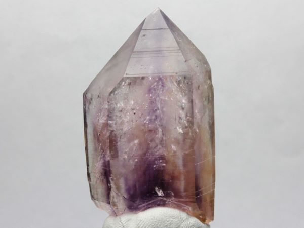 天然石【鉱物紫水晶原石】ブランドバーグライトニングアメジスト