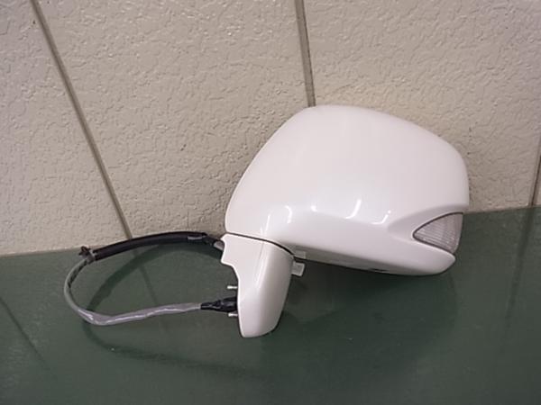 M06570 ゼストスパーク　JE1/JE2　左ドアミラー