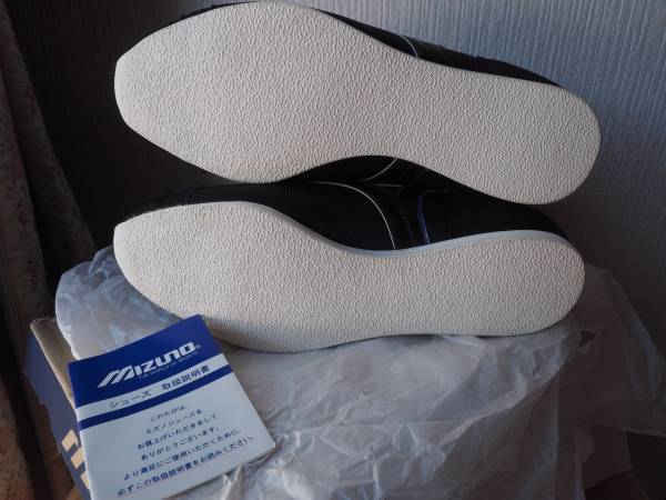 □未使用オーダー品□MIZUNO スパンコール ボクシングシューズ