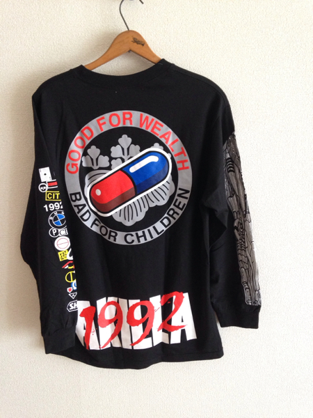 ★アキラ／AKIRA／MOOKEE BY YUSKE／長袖／Tシャツ／ロゴ／USA