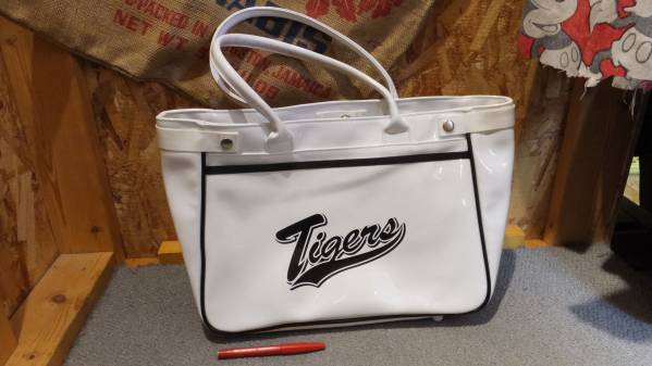 阪神タイガース ＭＩＺＵＮＯ トートバック_1