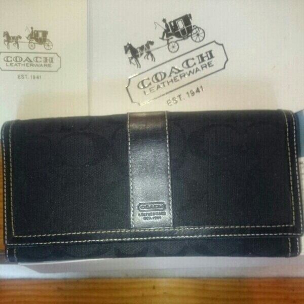 COACH 長財布 シグネチャー 黒 ジャガード・レザー 共箱付属品付