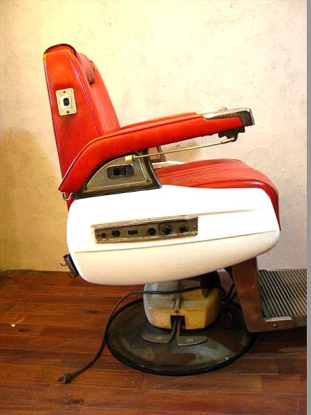 ヴィンテージバーバーチェア タカラベルモント 659 理容椅子(理美容店