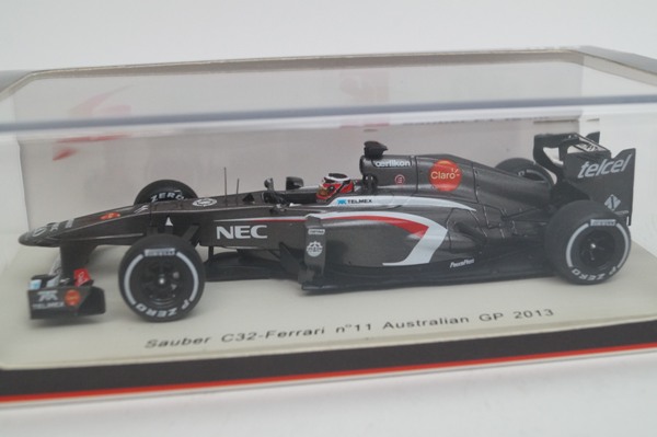 スパーク1/43ザウバーC32 フェラーリ N.ヒュルケンベルグ2013#11