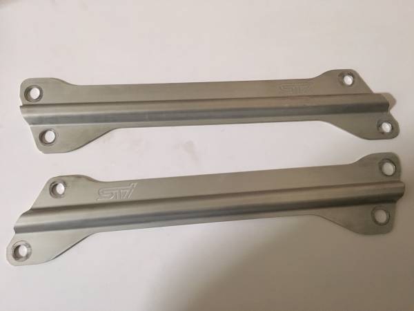 サイドカウルバーセット STI(エスティーアイ ⁄ 5月末入荷予定スバル