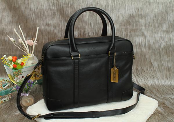 最安値，大得価】 【COACH】コーチ ストラップ付スムースレザー 