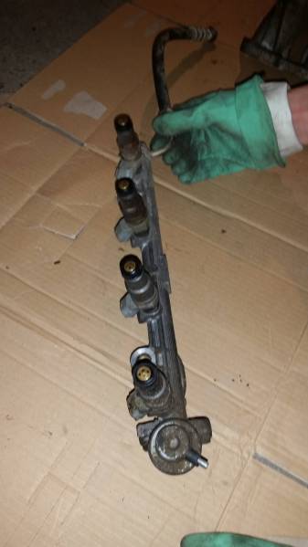 EP82　インジェクター　中古　ジャンク