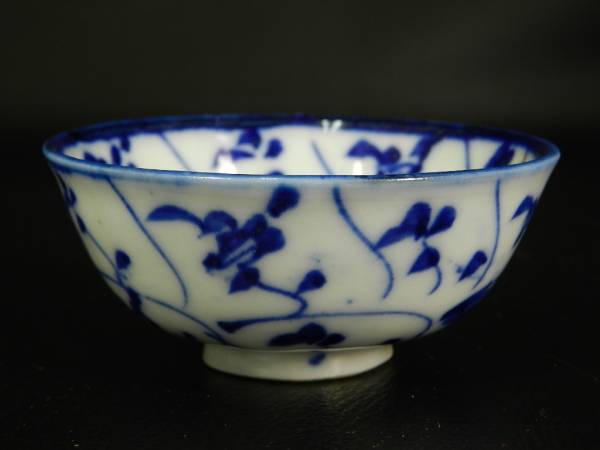 煎茶道具 中国古玩 明代染付 鉢 青花 花唐草文碗茶器 煎茶道具