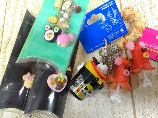 ミッキー&ミニー ストラップ/キーチェーン タコウィンナー等D1J8