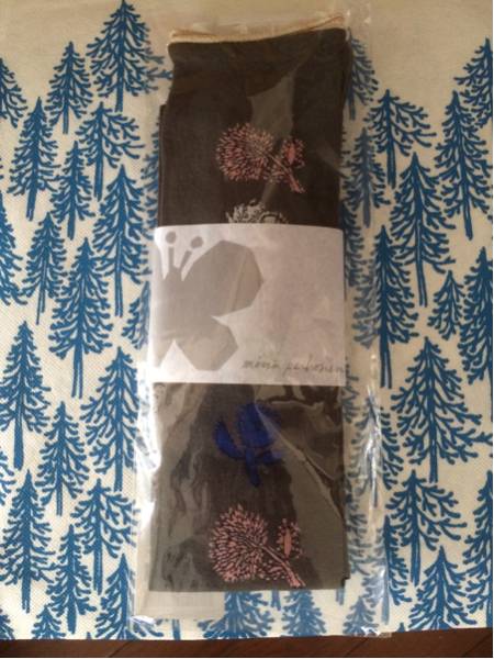 【新品未使用品】ミナペルホネン quartet ニーハイソックス