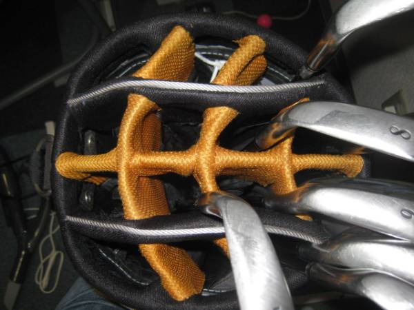 オジオ　OGIO　キャディバック　オレンジとブラック　14分割