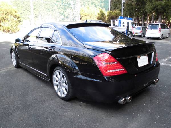 メルセデスベンツお洒落なS550車検30年1月