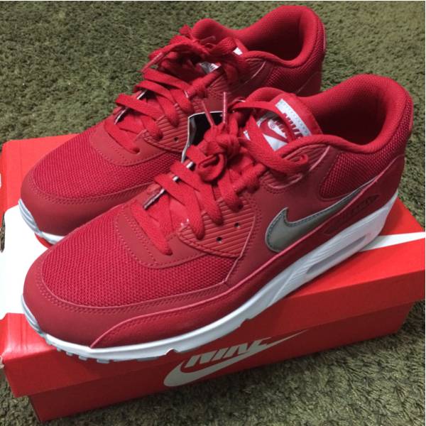 新品完売 NIKE AIR MAX 90 エッセンシャル レッド 28c掲載Safari