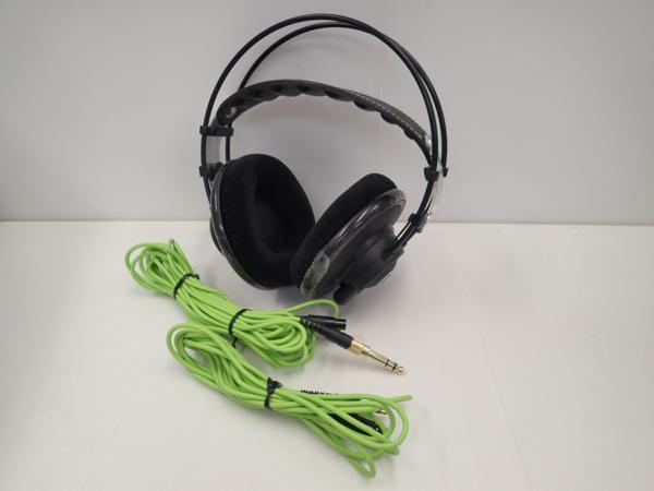 AKG - AKG エーケージー アーカーゲー/有線ヘッドホン/Q701/Bランク/75