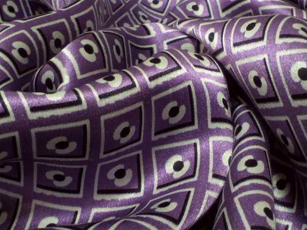 最新生地◆シルク/サテンプリント★パープル系3m 訳あり