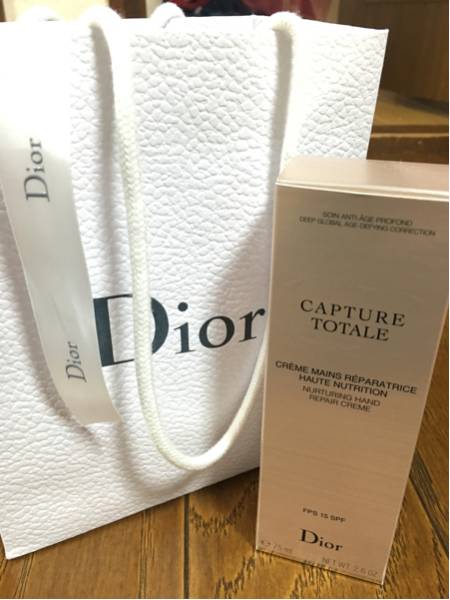 Dior カプチュールトータル コンセントレート ハンドクリーム 未