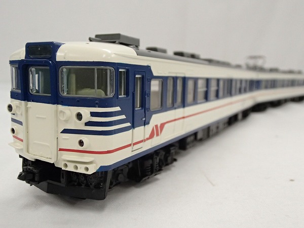 国鉄電車編成表 希少国鉄気動車、客車編成表82年版機関車配置表付