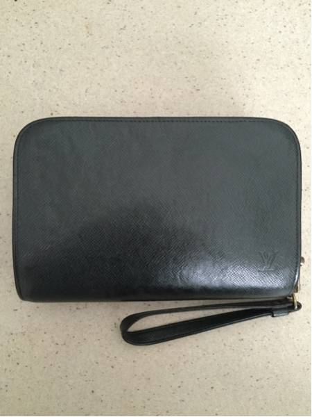 ルイヴィトン タイガ セカンドバッグ