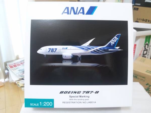 全日空商事 1/200 ANA 787-8（JA801A） 【公式通販】