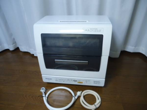 鶯】 パナソニック 食器洗い乾燥機 NP-TR5 中古美品