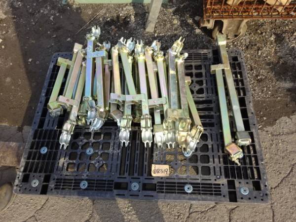 (^_^）ブラケット　13本　R319