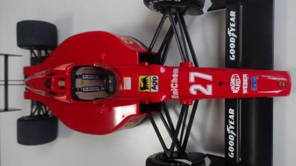 フェラーリ　F189　前期　 1/20 タミヤ 完成品