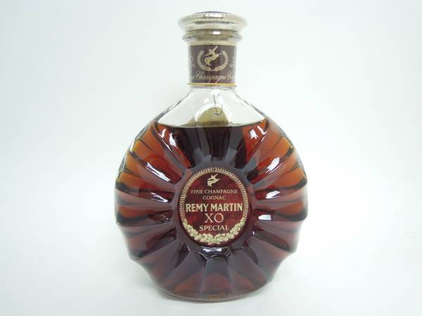 576[未開栓]REMY MARTIN X.O 576[未開栓]REMY MARTIN X.O 未開栓 レミーマルタン XO 700ml