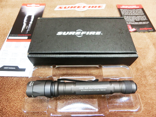 SUREFIRE シュアファイア E2L AA OUTDOORSMAN LEDライト P4