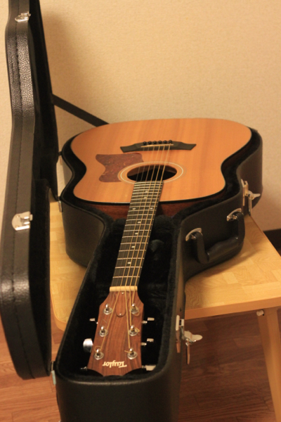Taylor アコースティックギター Taylor、ハードケースの