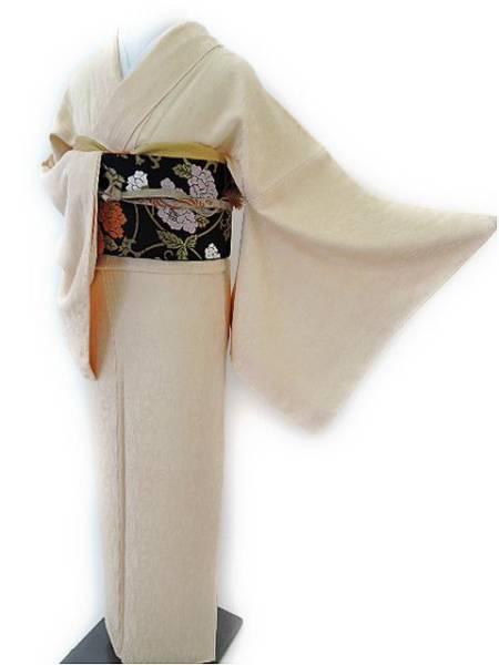 ゆめsaku 美品“飾らない美しさをさりげなく魅せ”色無地 ｃ-101