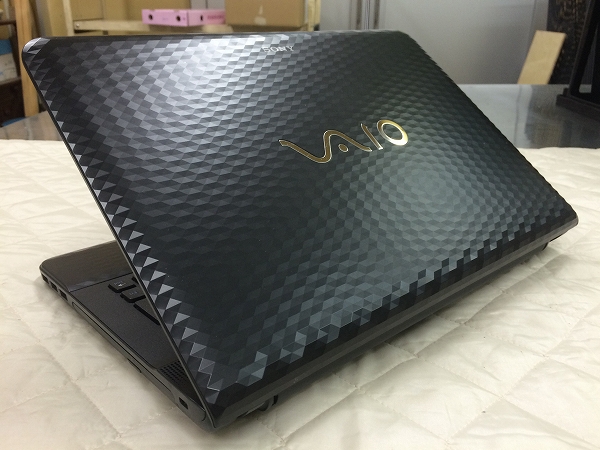 SONY VAIO E / VPCEG 2AJ / PCG-61A11N / 500GB / 4GB / Celeron