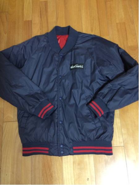 ワイルドシングス リバーシブル サイズ S プリマロフト 美品